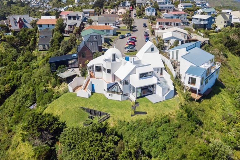 Photo of property in 12 Earn Place, Southgate, Wellington, 6023