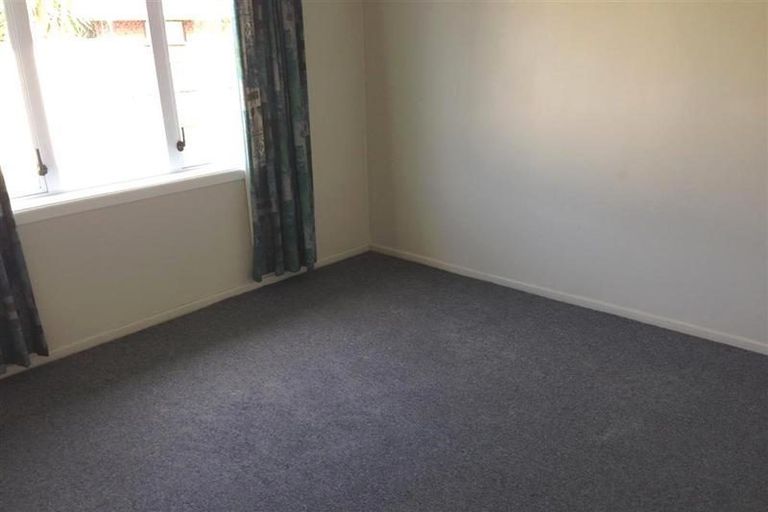 Photo of property in 2/12 Elizabeth Street, Papakura, 2110