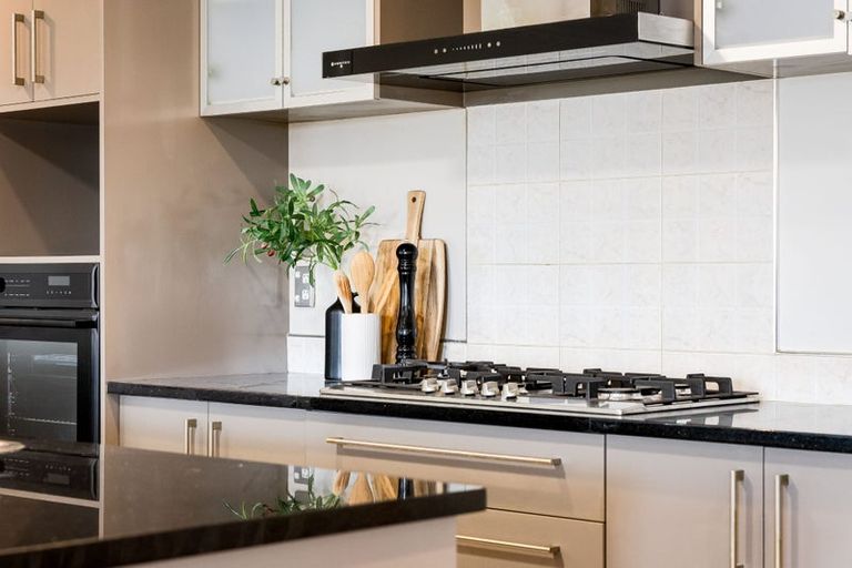 Photo of property in 54 Leafield Crescent, Henderson, Auckland, 0612
