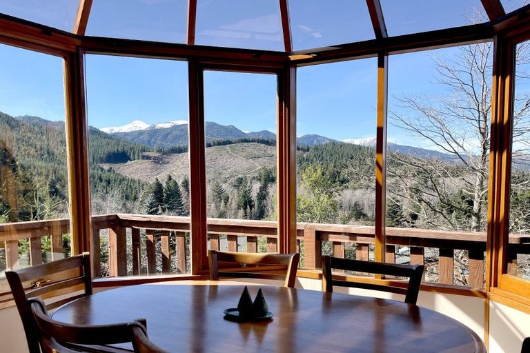 Photo of property in 90 Chalet Crescent, Hanmer Springs, 7334