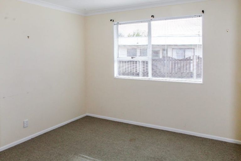 Photo of property in 15 Kaimanawa Street, Kelvin Grove, Palmerston North, 4414