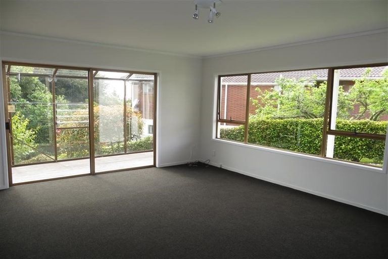 Photo of property in 1/14 Tudor Place, Mairangi Bay, Auckland, 0630