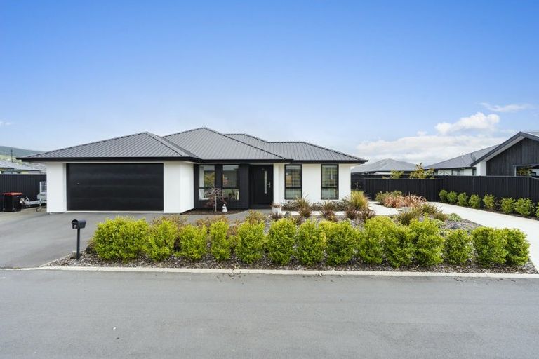 Photo of property in 6 Tuwhare Lane, Mosgiel, 9024