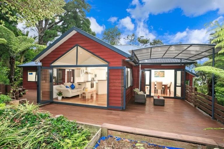 Photo of property in 98 Pemberton Avenue, Bayview, Auckland, 0629