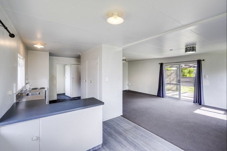 Photo of property in 13 Ramsey Crescent, Flaxmere, Hastings, 4120