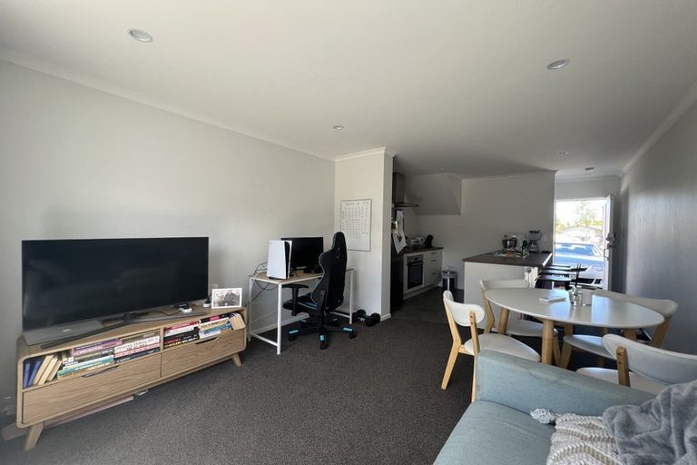 Photo of property in 23/10 Burrows Place, Frankton, Hamilton, 3204