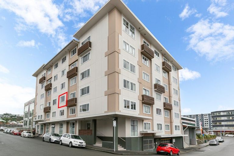 Photo of property in Martin Square Apartments, 203/20 Martin Square, Te Aro, Wellington, 6011