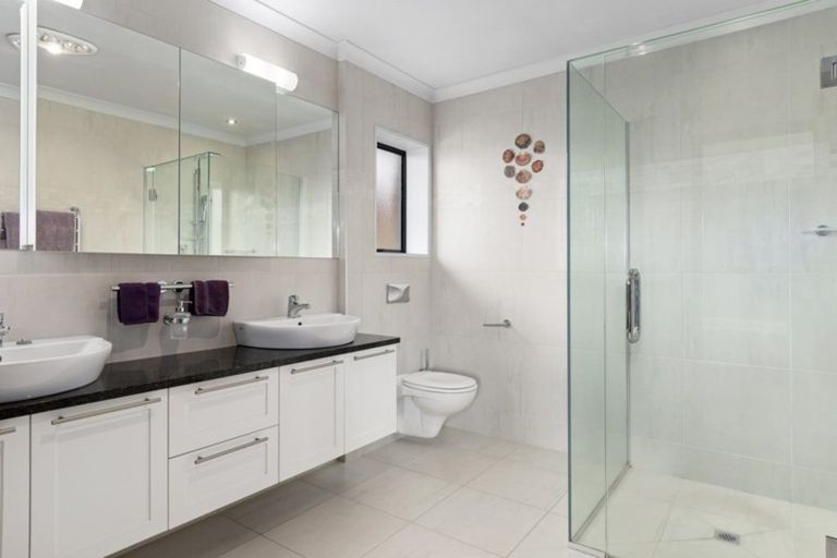 Photo of property in 63 Links View Drive, Omokoroa, 3114