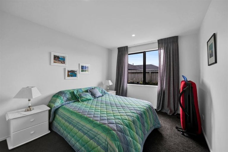 Photo of property in 14 Waitaha Place, Bell Block, New Plymouth, 4312