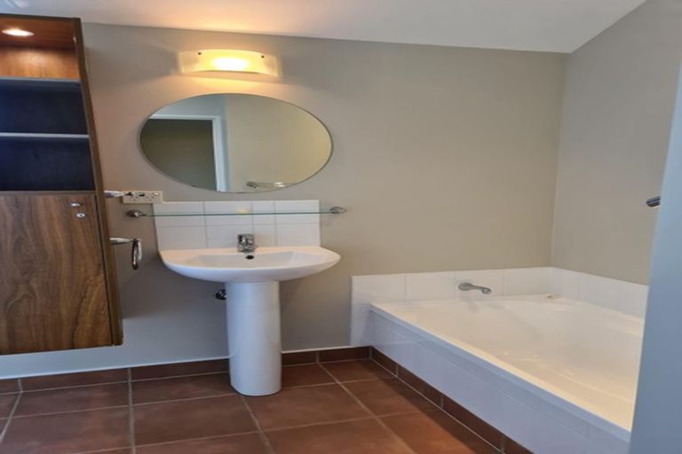 Photo of property in 5 Haven Drive, East Tamaki, Auckland, 2013