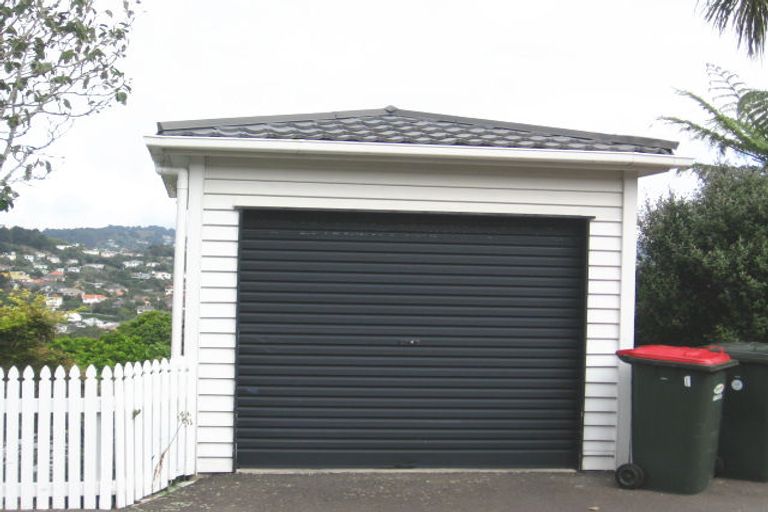 Photo of property in 33 Clark Street, Khandallah, Wellington, 6035