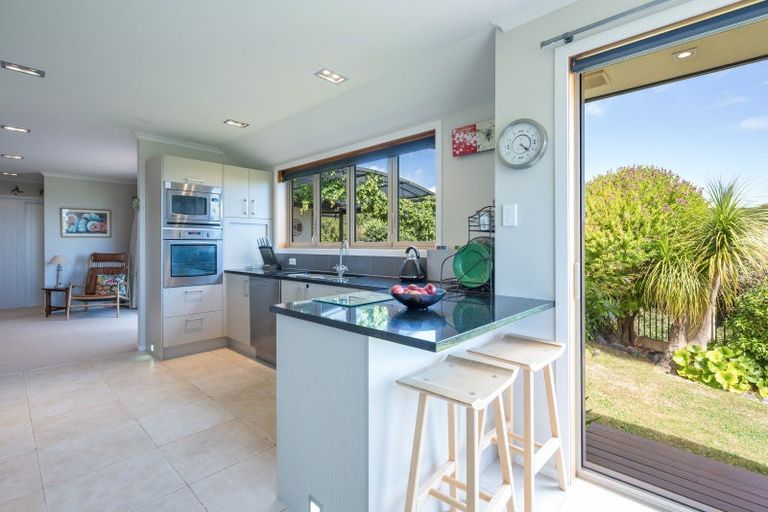 Photo of property in 16 Springlea Heights, Atawhai, Nelson, 7010