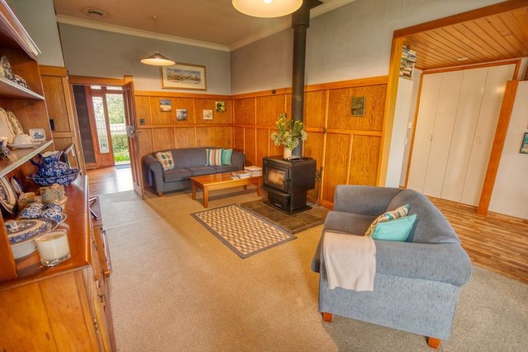 Photo of property in 12 Marsden Road, Greymouth, 7805