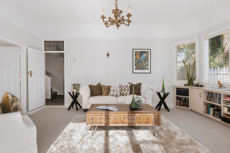 Photo of property in 15 Knightsbridge Place, Bethlehem, Tauranga, 3110