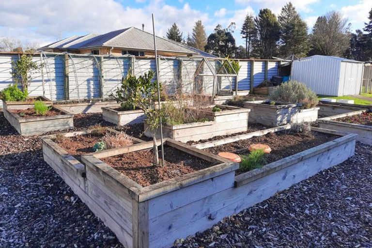 Photo of property in 34 Mercade Close, Stratford, 4332