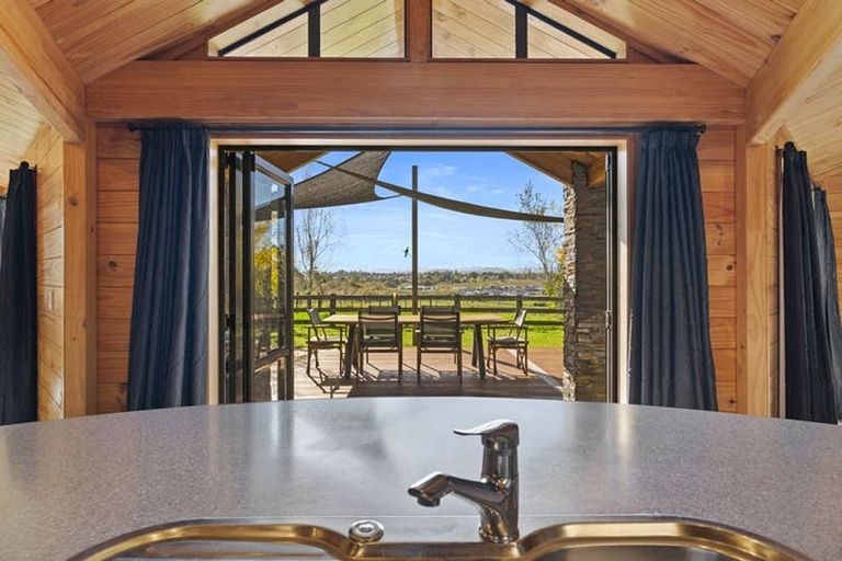 Photo of property in 91 Travers Road, Te Kauwhata, 3782