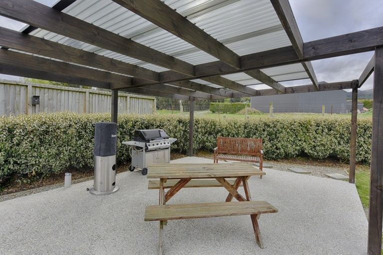 Photo of property in 22 Pope Road, Upper Charlton, Gore, 9774