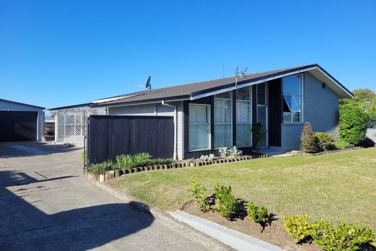 Photo of property in 18 Scott Drive, Flaxmere, Hastings, 4120