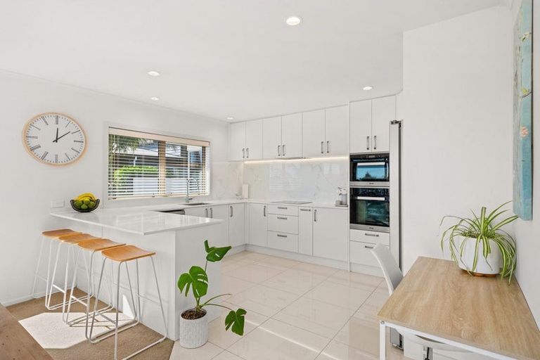 Photo of property in 10 Harkin Close, Bethlehem, Tauranga, 3110