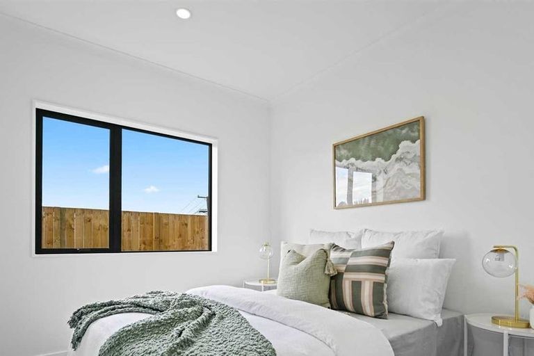 Photo of property in 1/37 Mansel Avenue, Hillcrest, Hamilton, 3216