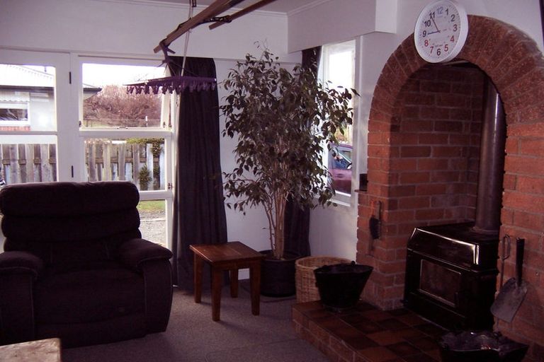 Photo of property in 4 Carlyle Street, Tuatapere, 9620