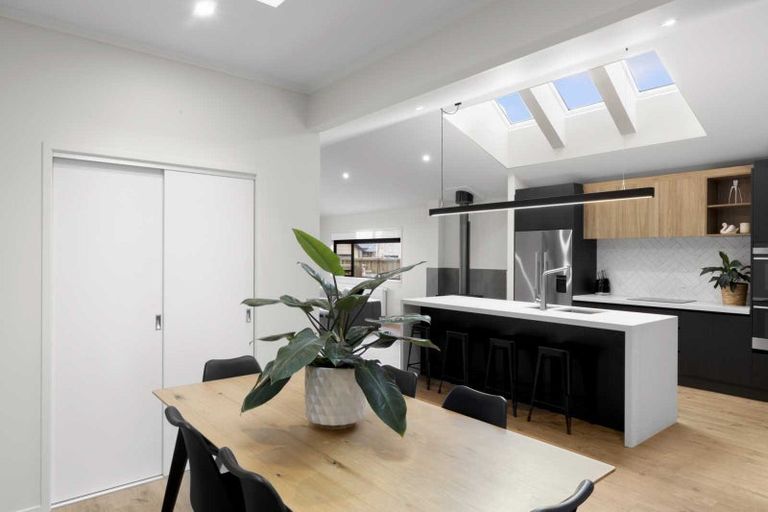 Photo of property in 45 Corriedale Road, Jacks Point, 9371