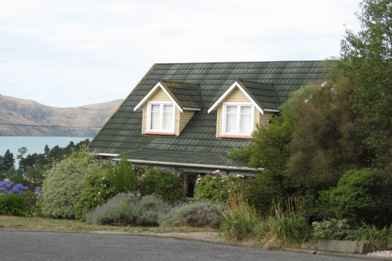 Photo of property in 6 Whero Avenue, Diamond Harbour, 8971