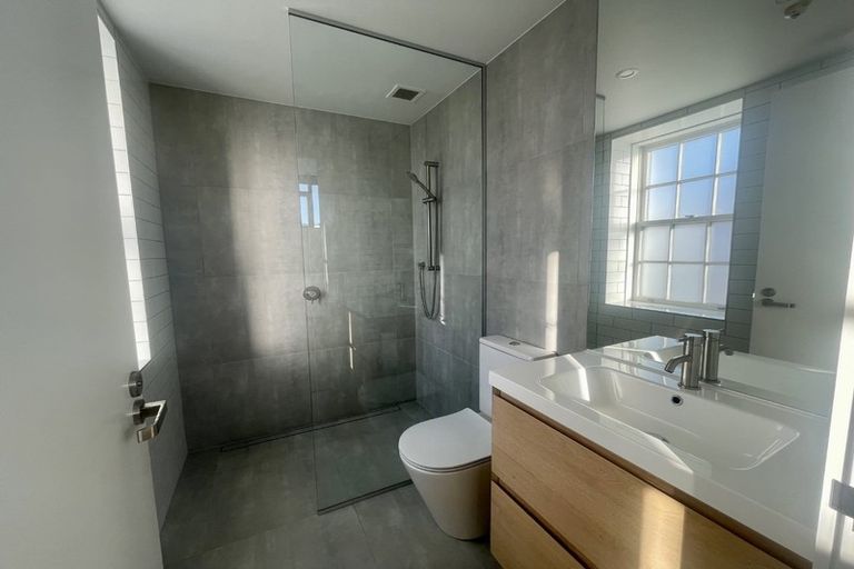 Photo of property in 43a Nelson Street, Petone, Lower Hutt, 5012