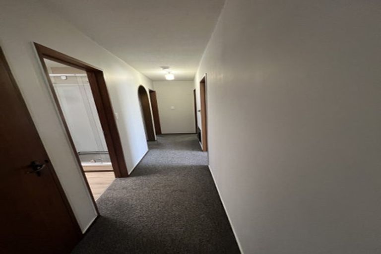 Photo of property in 1/262 Riccarton Road, Upper Riccarton, Christchurch, 8041