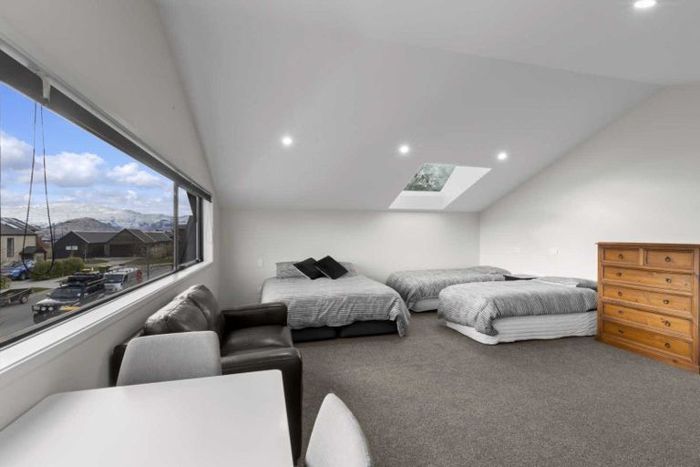 Photo of property in 45 Corriedale Road, Jacks Point, 9371