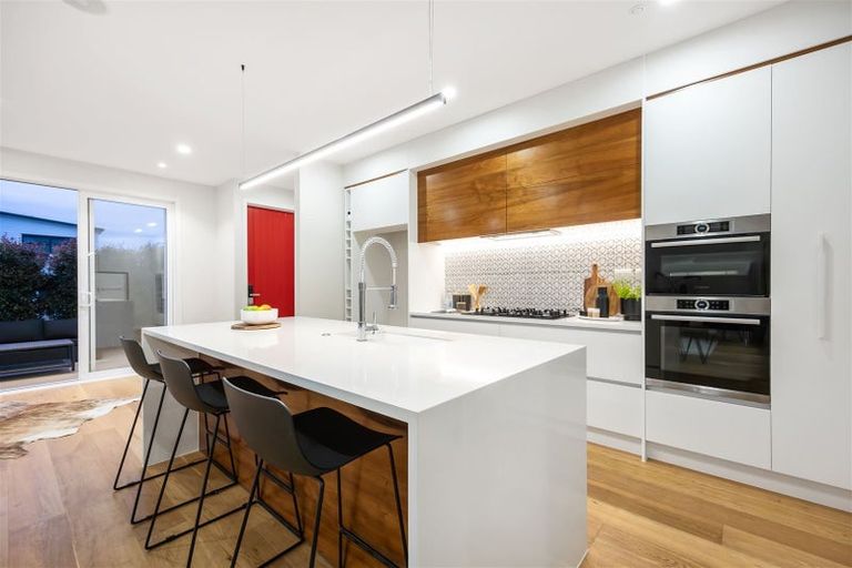 Photo of property in 10 Turutu Place, Long Bay, Auckland, 0630