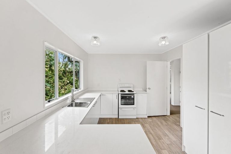 Photo of property in 2/30 Forest Hill Road, Henderson, Auckland, 0612