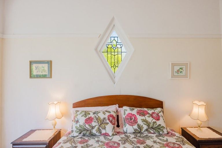 Photo of property in 10 Tavistock Road, Waipukurau, 4200