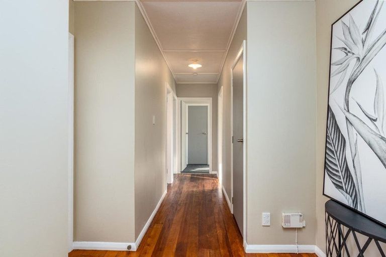 Photo of property in 15 Stamford Place, Lansdowne, Masterton, 5810