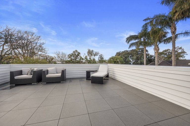 Photo of property in 3 Minnehaha Avenue, Takapuna, Auckland, 0622