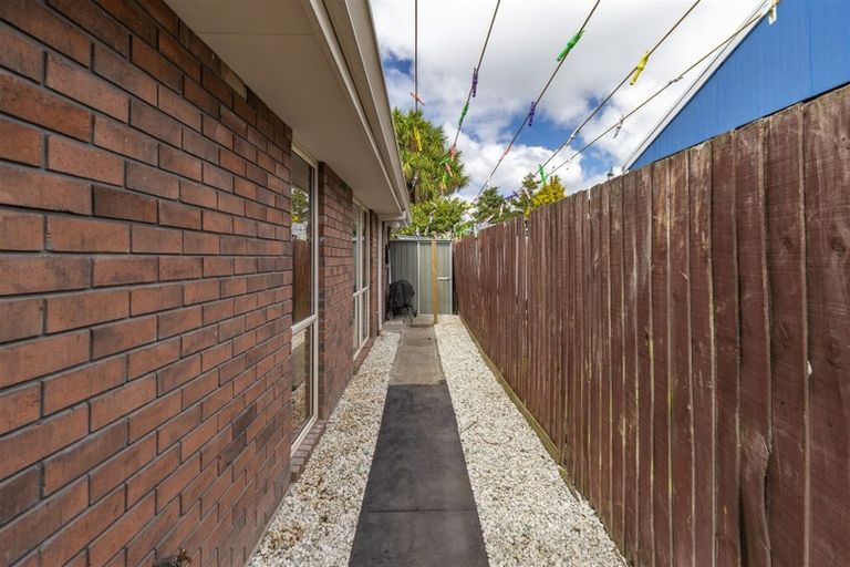 Photo of property in 2/41a Laurence Street, Waltham, Christchurch, 8011