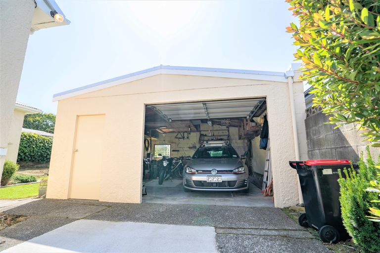 Photo of property in 182 Catherine Street, Windsor, Invercargill, 9810