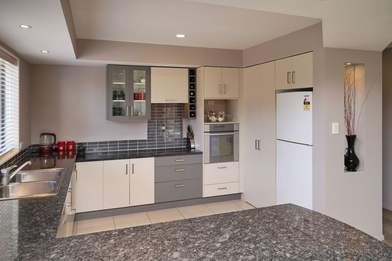 Photo of property in 7 Applefield Court, Northwood, Christchurch, 8051