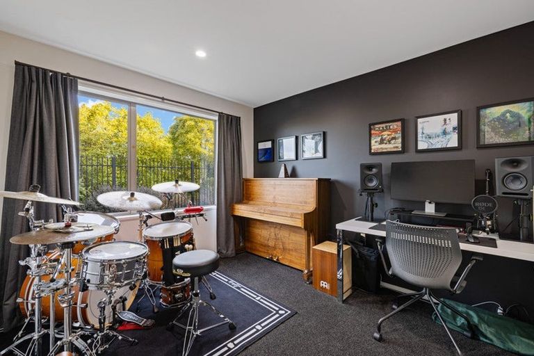 Photo of property in 60 Reka Street, Parklands, Christchurch, 8083