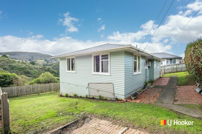 Photo of property in 44 Turnbull Street, Brockville, Dunedin, 9011