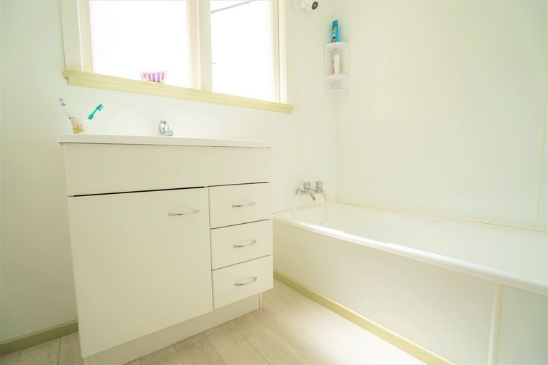 Photo of property in 182 Catherine Street, Windsor, Invercargill, 9810