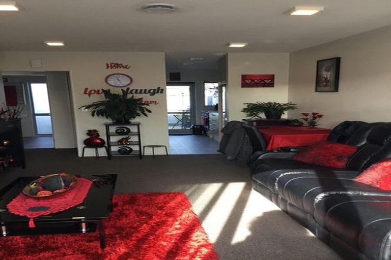 Photo of property in 2/172 Geraldine Street, Edgeware, Christchurch, 8013