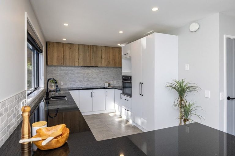 Photo of property in 79 The Esplanade, Raumati South, Paraparaumu, 5032