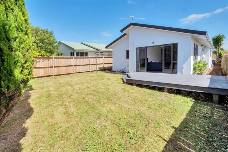 Photo of property in 39b Metcalfe Road, Ranui, Auckland, 0612