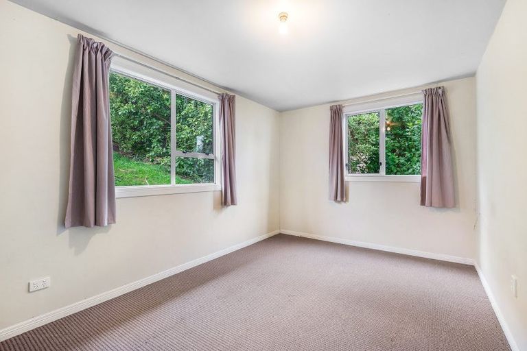 Photo of property in 33 Queen Street, Brighton, Dunedin, 9035