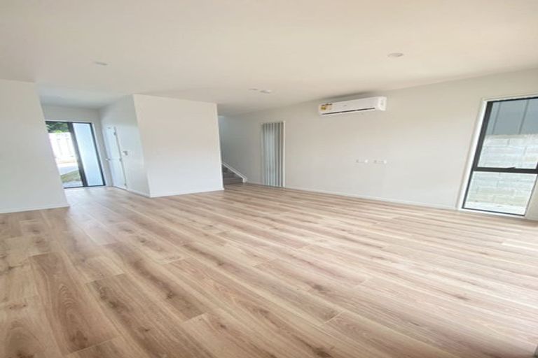 Photo of property in 2c Robin Lane, Browns Bay, Auckland, 0630
