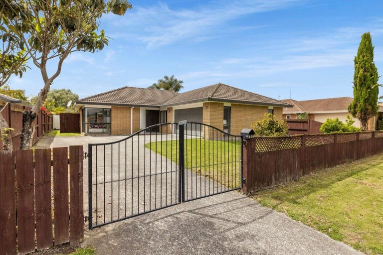 Photo of property in 155 Evans Road, Papamoa Beach, Papamoa, 3118