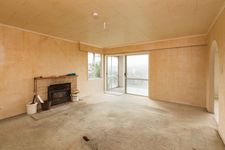 Photo of property in 1 Stiles Avenue, Waipukurau, 4200