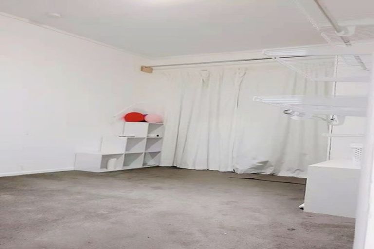 Photo of property in 3/3 Tralee Place, Hillcrest, Hamilton, 3216