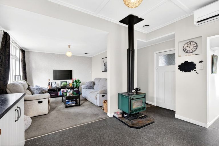 Photo of property in 25 Herbert Street, Masterton, 5810